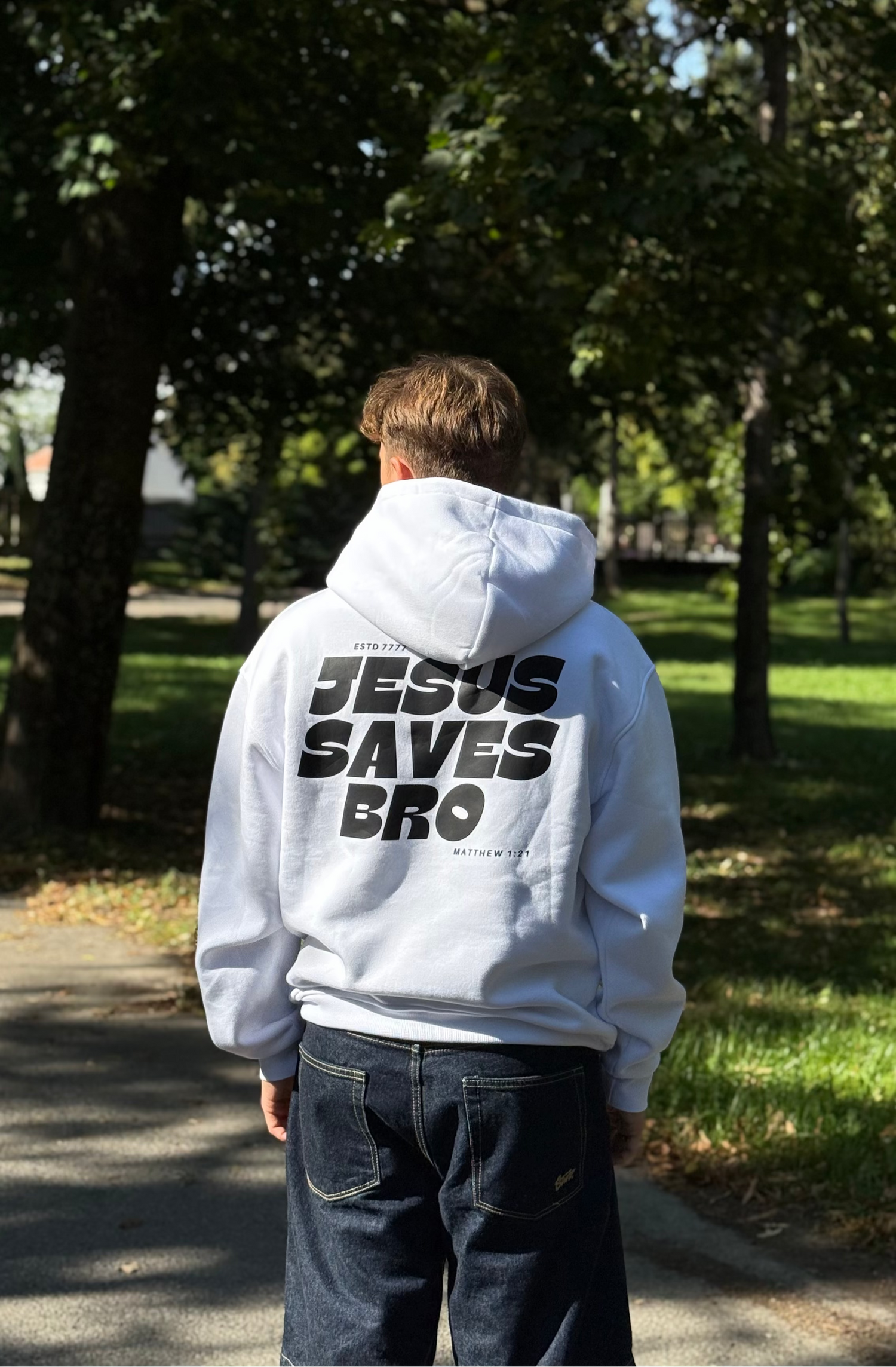 OVERSIZED ZIPPER HOODIES