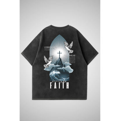 LIVING | Oversized T-Shirt